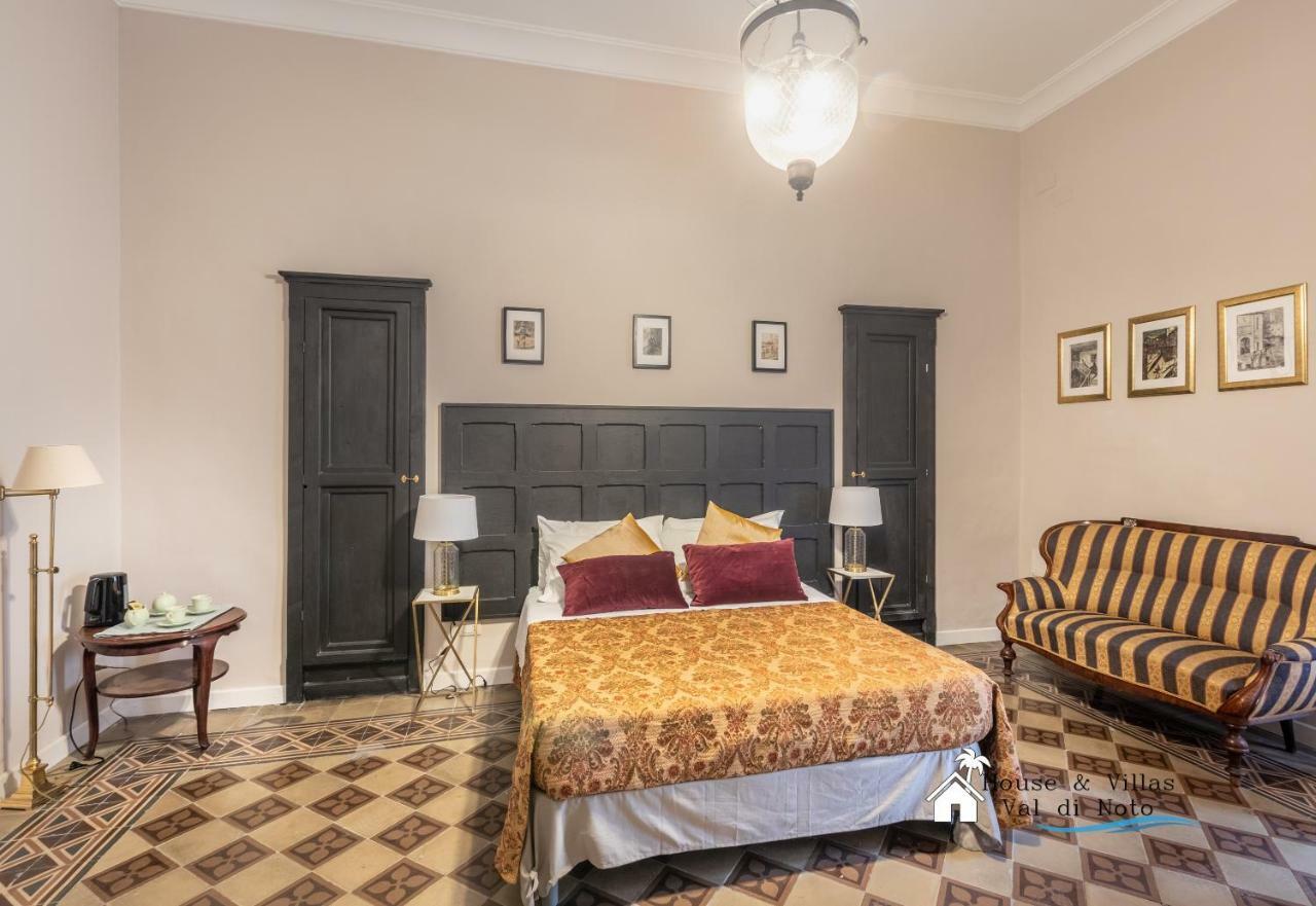 Donna Maddalena Bed & Breakfast Noto Exterior photo