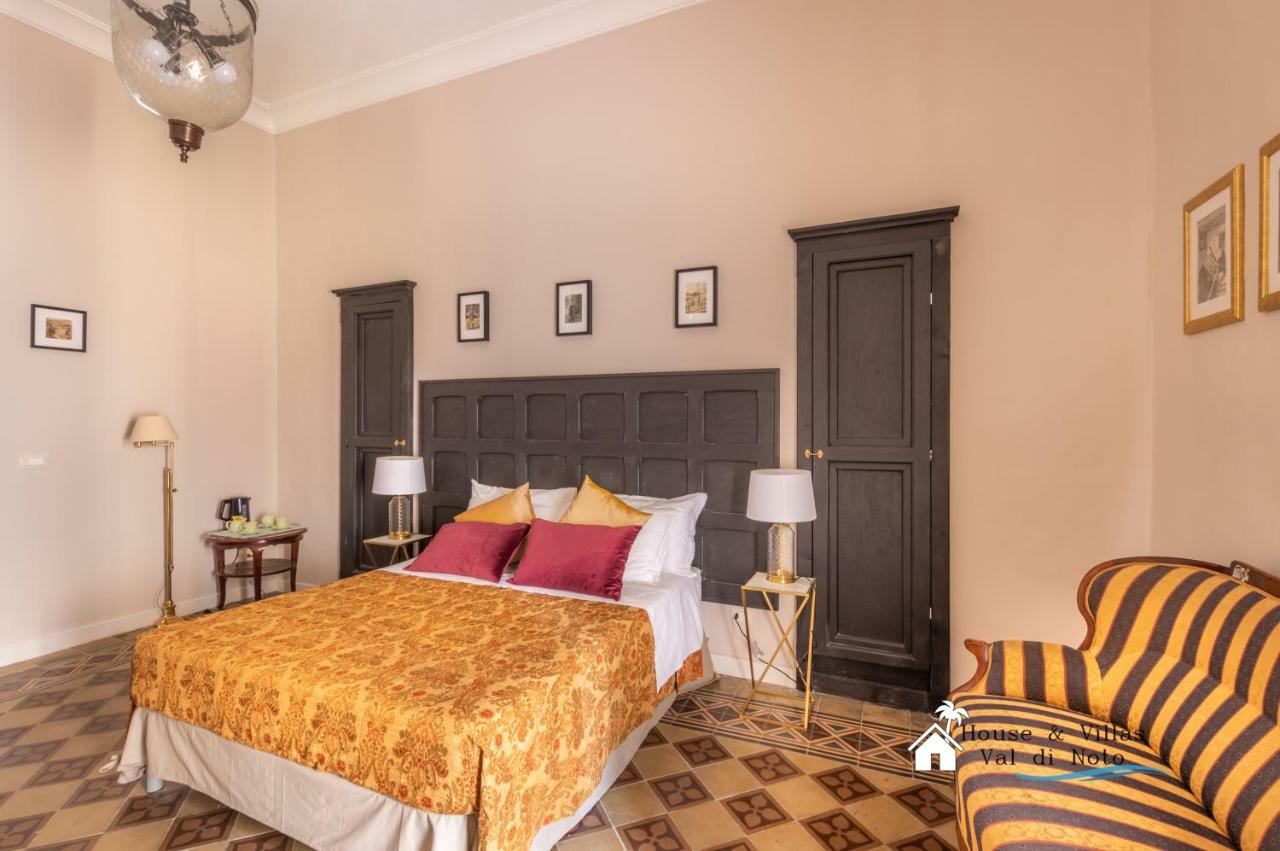 Donna Maddalena Bed & Breakfast Noto Exterior photo