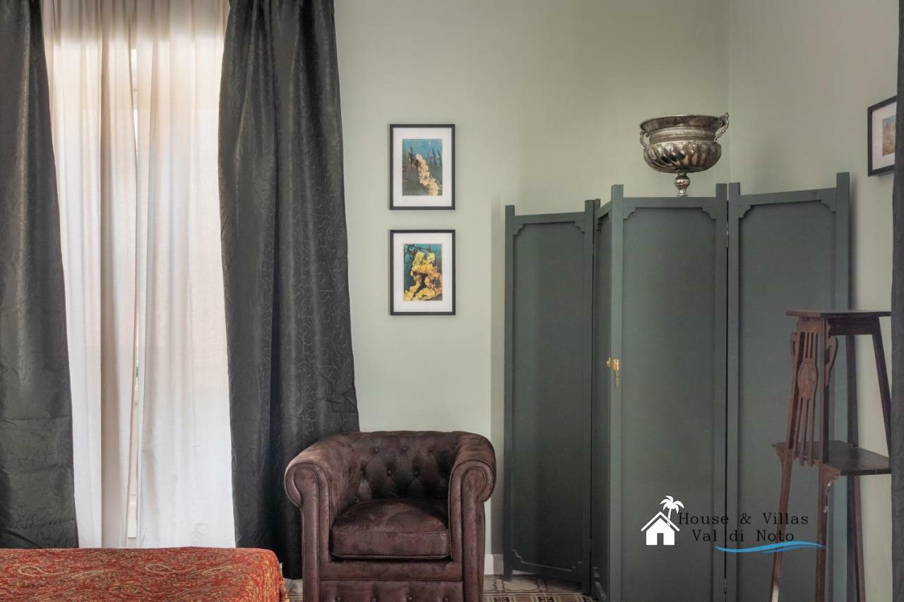 Donna Maddalena Bed & Breakfast Noto Exterior photo